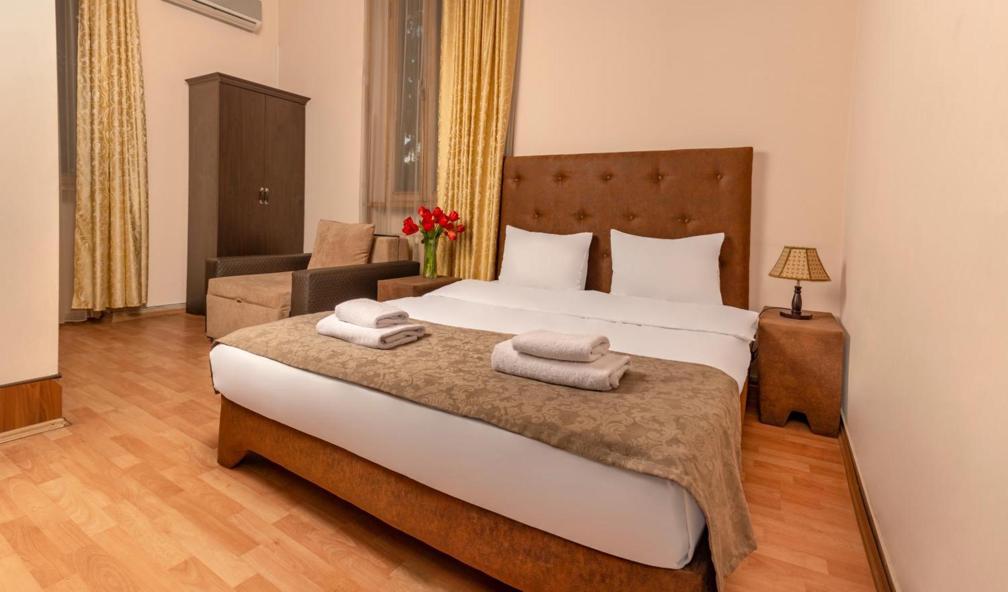 Valeria Hotel Tiflis Exterior foto